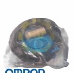 Cảm biến E2B-M18KN16-WP-B1 2M